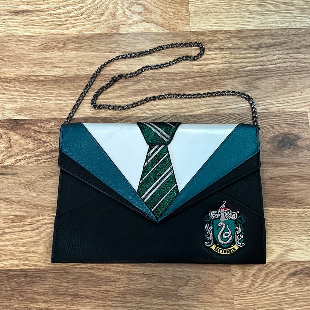 Danielle Nicole x Harry Potter Slytherin Uniform Clutch